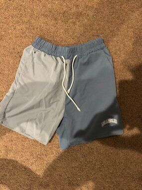 ROMWE Los Angeles Shorts Size Small.